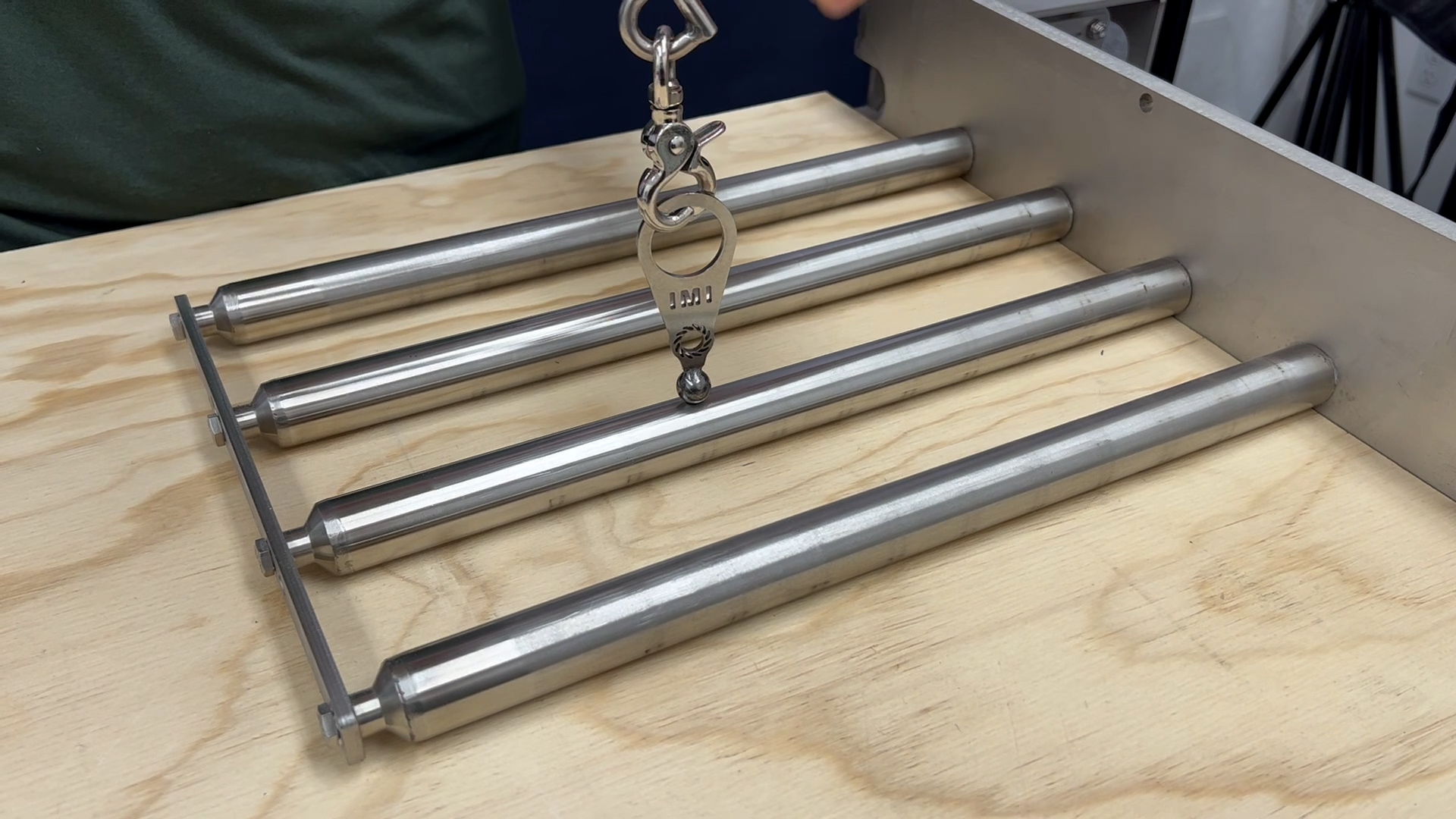 Measuring the Strength of a Magnet: Pull Test and Gauss Test